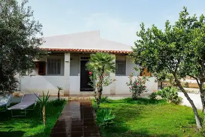 Image de Villa Cirica, only 350m from the beach with a sea view.