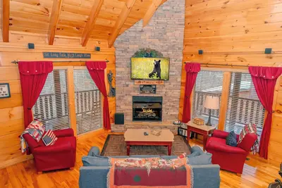 Image de American Bear: Wooded View, S/Secluded, Resort Pool, Hot Tub, Wifi, Games Room