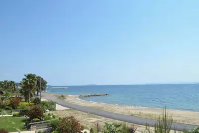 Image de Lemon BeachFront Apartment, Nikiti