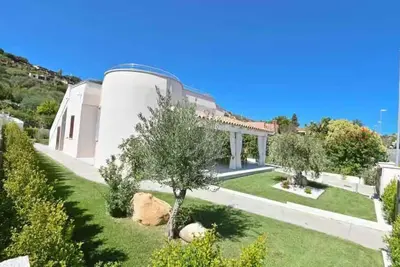 Image de Villa Rei M&M - sea view with pool & Jacuzzi