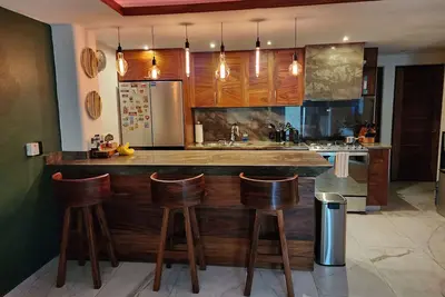 Image de Luxury on stunning La Ropa beach in tropical Zihuatanejo Mexico