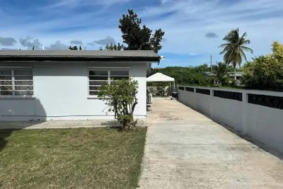 Image de Strawberry Oasis- Christiansted