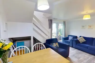 Image de A well presented property is set in a quiet location, but still close to all the park amenities