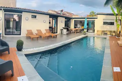 Image de Villa d'exception avec piscine et spa au coeur de la capitale de la Dordogne