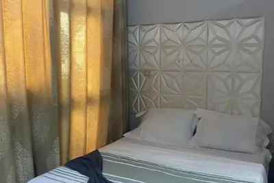 Image de Spacious 3-Bedroom Apartment