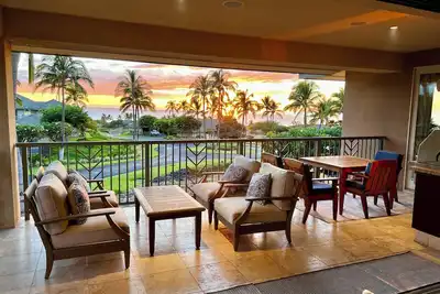 Image de Large, Modern, Solar Powered 3-bedroom condo in Mauna Kea with endless sunsets