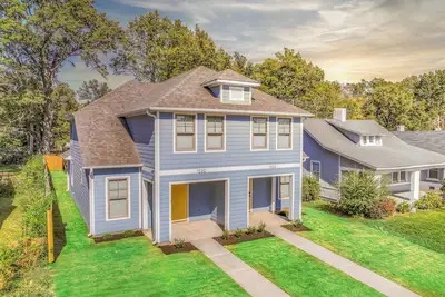 Image de Modern Townhome w/ Gated Prkng - Brand New Build!