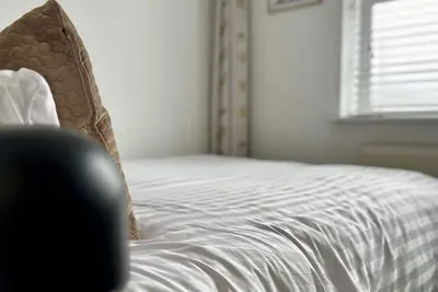 Image de Modern 2 Bed apartment with free parking and Netflix