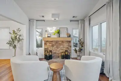 Image de Sunset Cove - peaceful 3-bedroom waterfront retreat in Arnold, Md