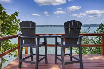 Image de Dash of Lake Life: Cayuga Lake