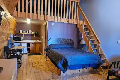 Image de Barn In The Bush - Room 5, King, queen & futon
