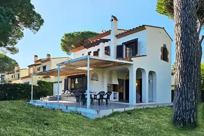 Image de Maison à coté du Golf de Pals, capacité pour 8 personnes.