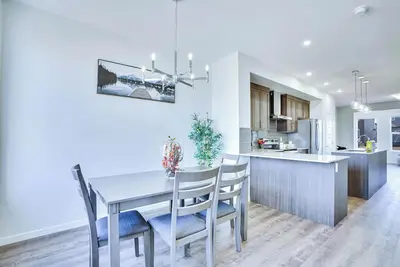 Image de Family Fun House: Wi-Fi & More!