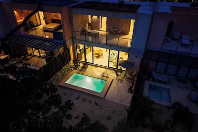 Image de Close to Cenotes & Train Private Pool 2bed Villa