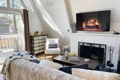 Image de A-Frame, Fireplace, Views, Dog Friendly, Ev