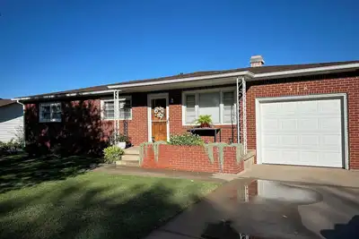 Image de Charming 3-bedroom house with sunset views in Ulysses