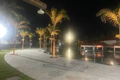 Image de Is it a vacation you need? Come and enjoy this paradise called Aquaville resort.