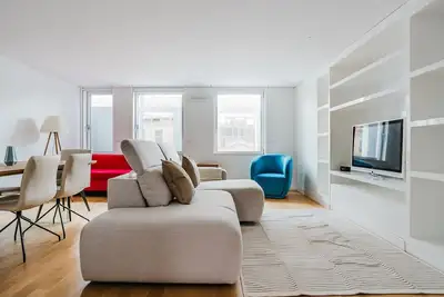 Image de Blueground | Avenidas Novas, Ac & w/d, nr park