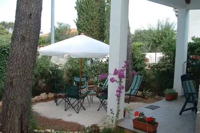Image de Appartements Dinka (10225-A1) - Mirca - île de Brac