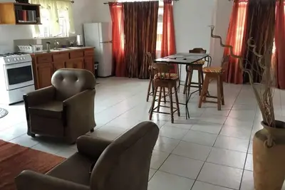 Image de Charming 2-bedroom apartment with Ac, WiFi in delightful San Fernando