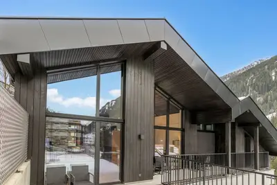 Image de Appartement spacieux avec piscine - Adulte Only