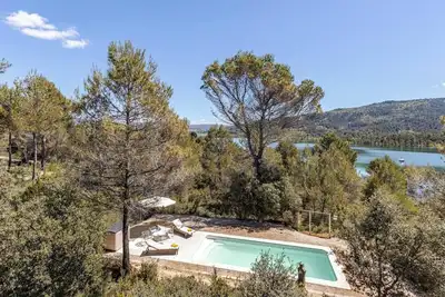 Image de Stunning views and direct access to the damn