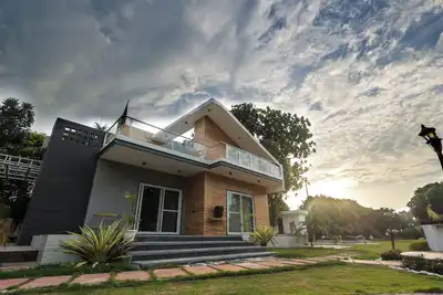 Image de Marwah Farms Delhi - Villas & Farmhouses for Party and Wedding Functions\n