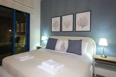 Image de Breathtaking Villa with Roof Garden and Beach access