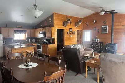 Image de Lovely 3 bedroom cabin on High banks Lake in Eckerman Mi