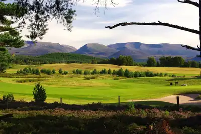 Image de A stylish, yet cosy Highland property with views of the mountains. Located in Aviemore, set beneath