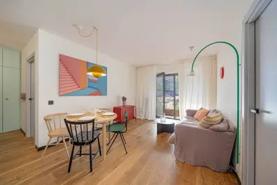 Image de Stylish 2-bedroom family apartment & terrace