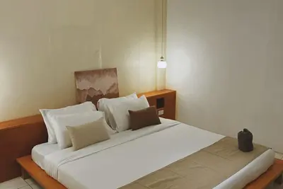 Image de Cozy 2-bedroom home Near Gl Beach / Market.