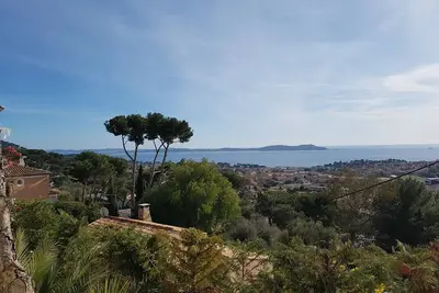 Image de Appartement En Rez De Jardin Vue Mer