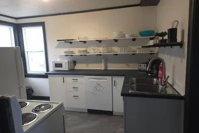 Image de Charming Family/Pet Friendly Home, Minutes  to Downtown Kingston!