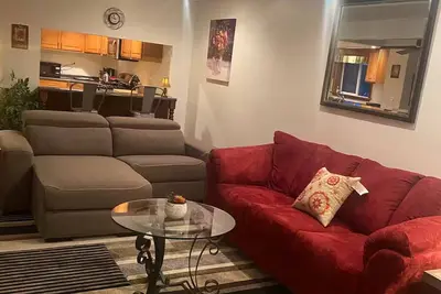 Image de Beautiful & Cozy home\n\n