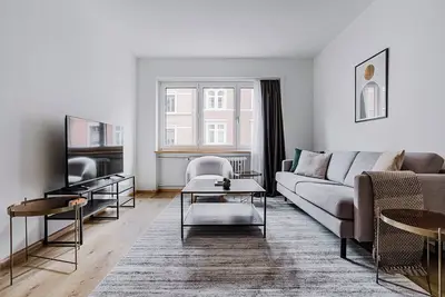 Image de Blueground | Matthäus, balcony & w/d, nr zoo