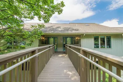 Image de Finally! A mountaintop 4th of July vacation week at Massanutten. Reserve Now!