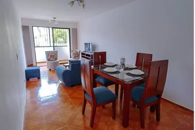 Image de Apartamento acogedor en el corazón de Cali