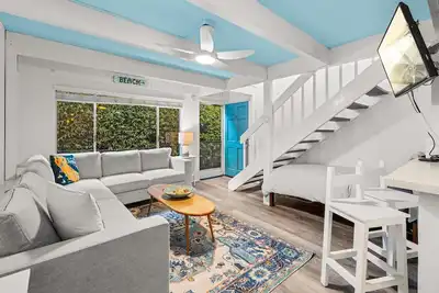 Image de Beach Shanty - One Block From Carpinteria State Beach