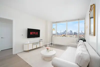 Image de Midtown View - Minutes to City