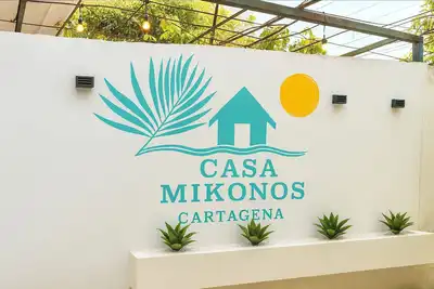 Image de Mikonos Poseidon Garden House, 2br - Pet Friendly, Crespo, Close to Airport