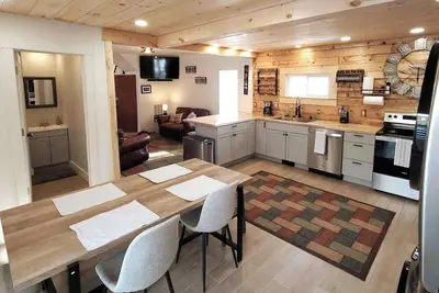 Briggs Ski House | Group Ski Fun | 6 bdrm 4 bath