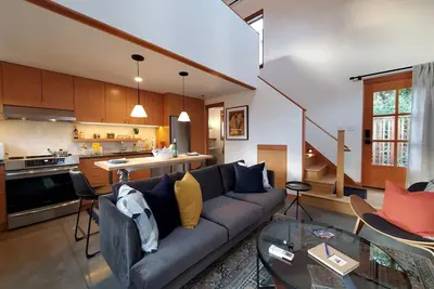 Sage Guest House in Historic Ladd's Addition
