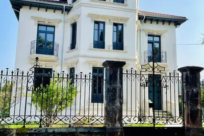 Sueño Indiano, Atico Norte