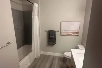 Image de Charming 2-bedroom condo with water and golf course views and Ac in Glendale