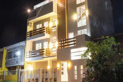 Step Back in Time with Modern Comfort: 1-Bedroom Hideaway in Vigan City.