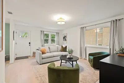 Luxurious Arlington Pentagon City walk to Metro