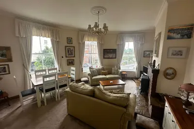 Image de 4-Beds, Sleeps 8, Sea View & Pet Friendly