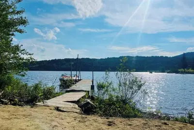 Image de Brand new Waterfront home located on First Lake - Direct Snowmobile Trail Access