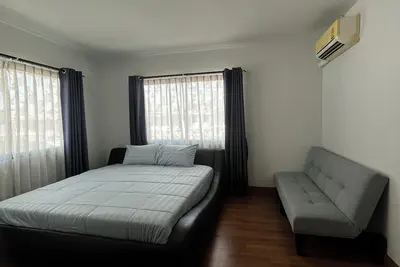 Image de 3-bedroom 2 story house in Pattaya, Thailand with Ac, WiFi. Relax and unwind